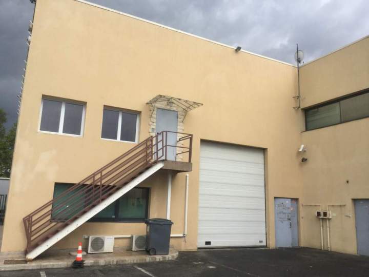 Travaux de ravalement façades bâtiments Martinique